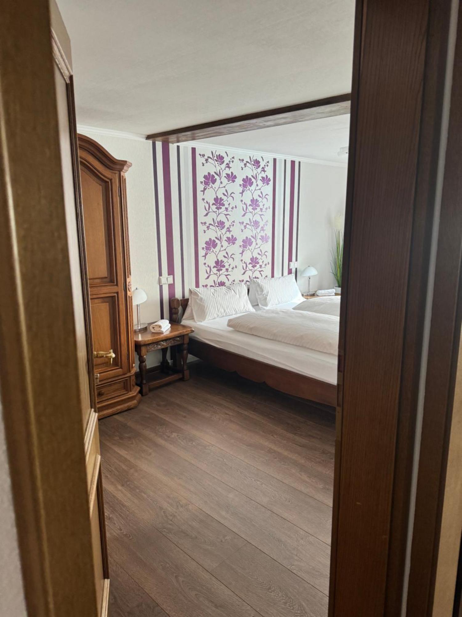 Zwovier Meersburg Bagian luar foto